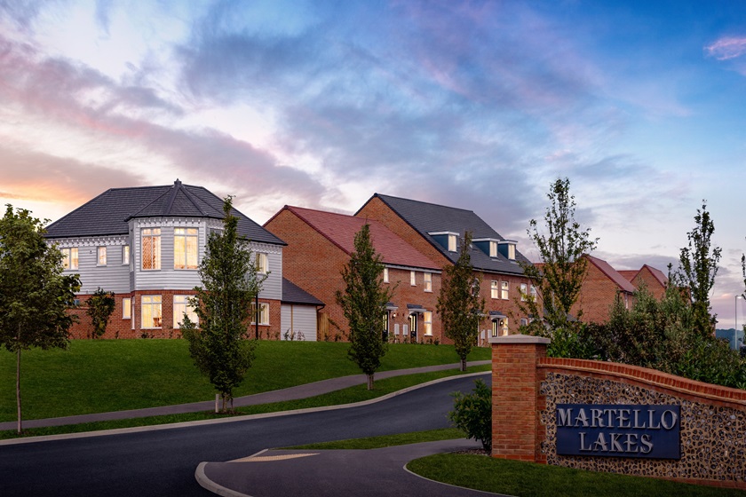 Barratt Homes | Martello Lakes, Hythe
